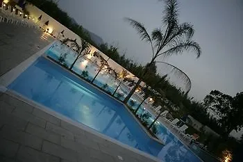 Hotel Batuca Village &